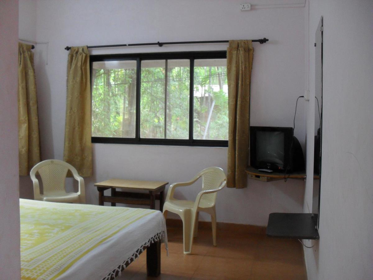 Saaj Resort Dāpoli Esterno foto
